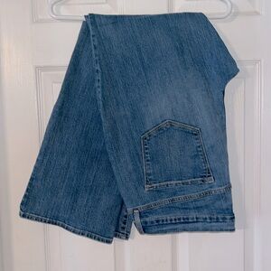 Old Navy Women’s jeans, curvy fit, 16 short.  Medium blue denim